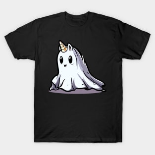 Spooky ghosts unicorn T-Shirt